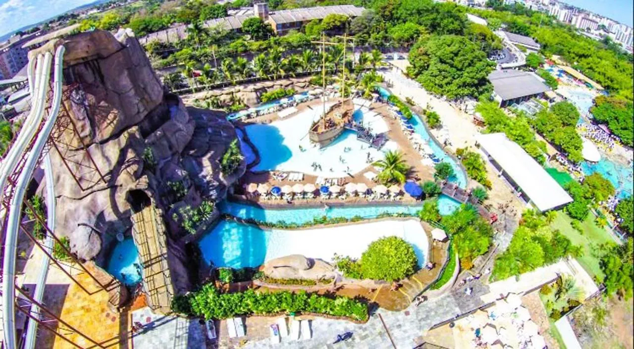 Spazzio Diroma - Incluido Diroma Acqua Park, Splash E Slide Caldas Novas